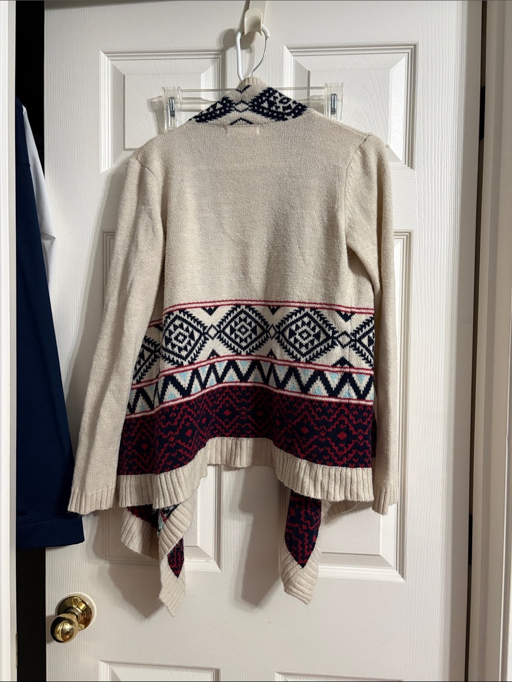 Cardigan sweater - Picture 2 of 2